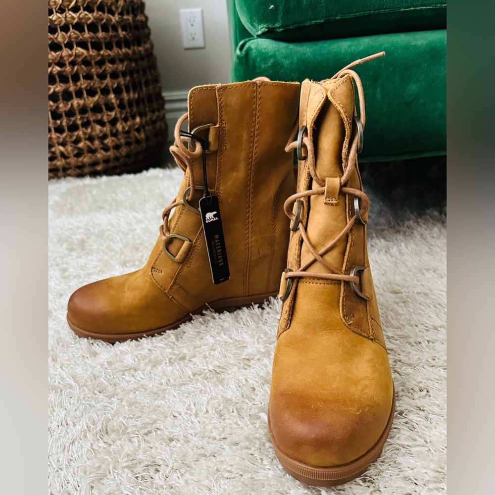 Sorel Joan of Arctic Wedge II Camel Brown 8 NIB